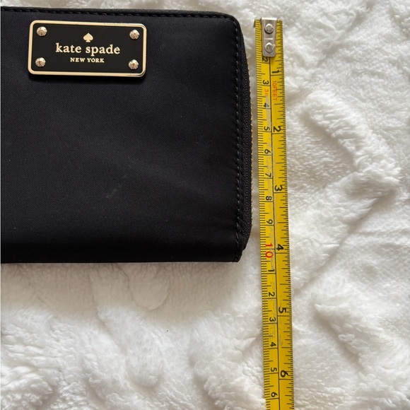Kate Spade nylon zip around wallet - Picture 6 of 6